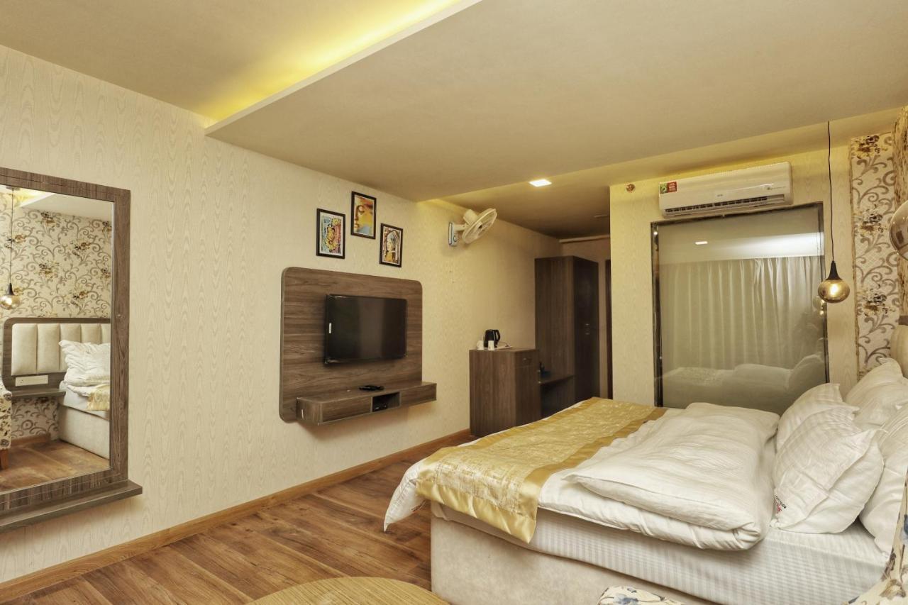 Hotel Royal Castle Kasol Exterior foto