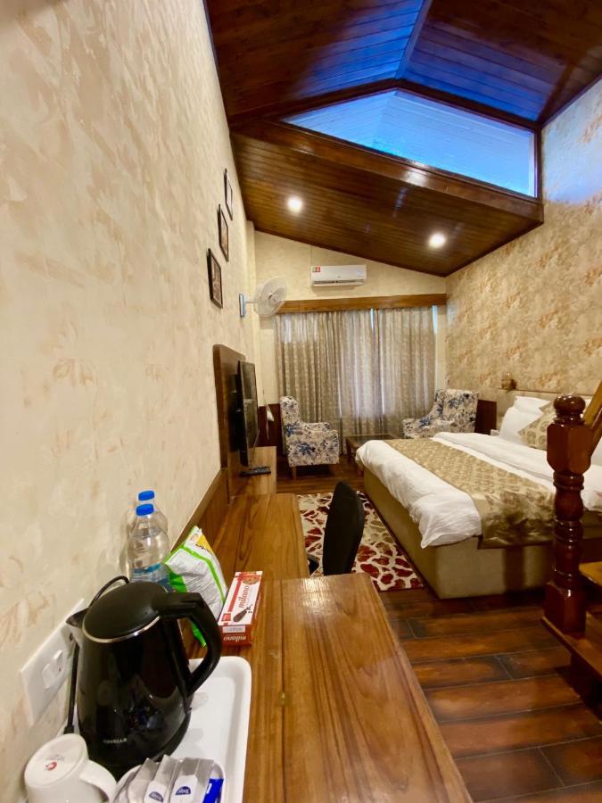 Hotel Royal Castle Kasol Exterior foto