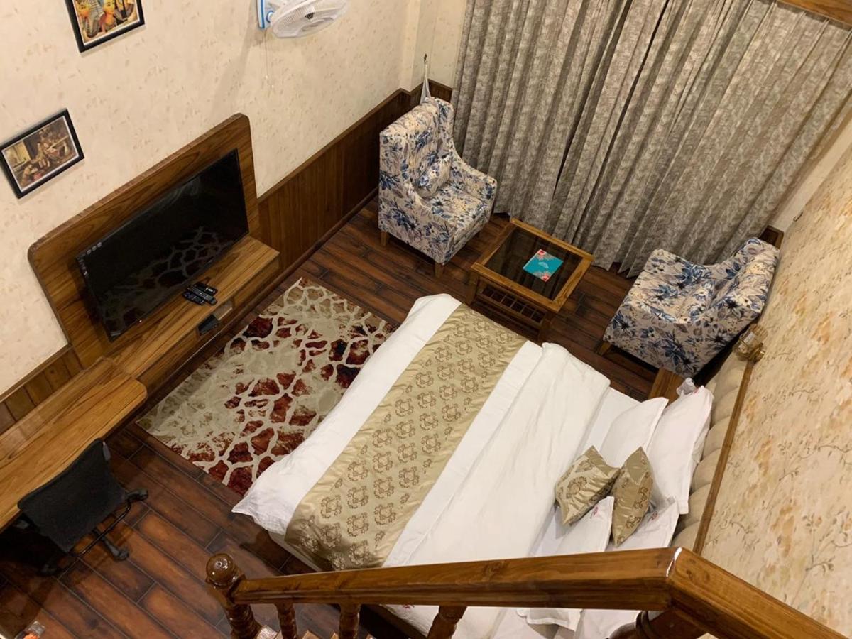 Hotel Royal Castle Kasol Exterior foto