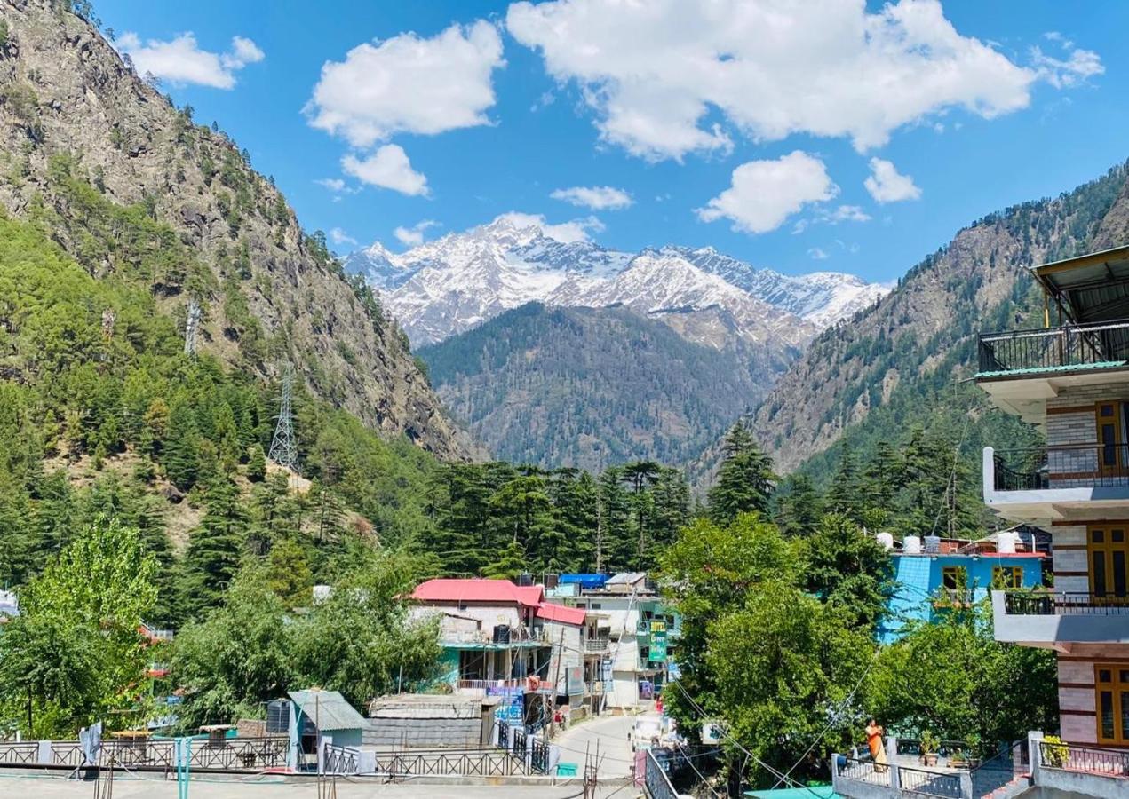 Hotel Royal Castle Kasol Exterior foto